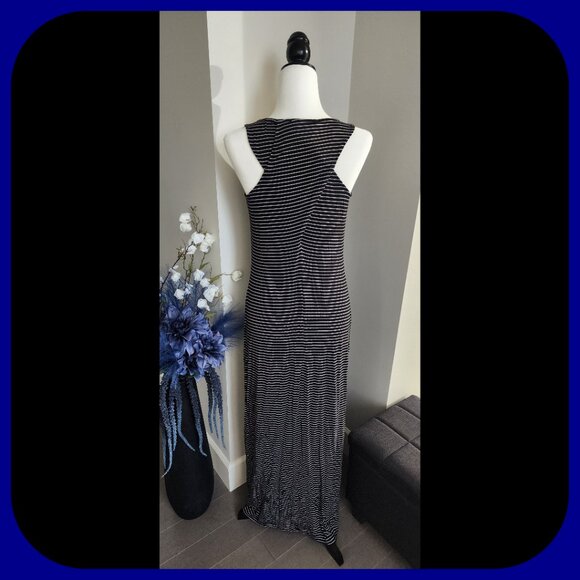 LORD & TAYLOR || Stretched Striped Maxi Dress (SIZE S) - Picture 3 of 7